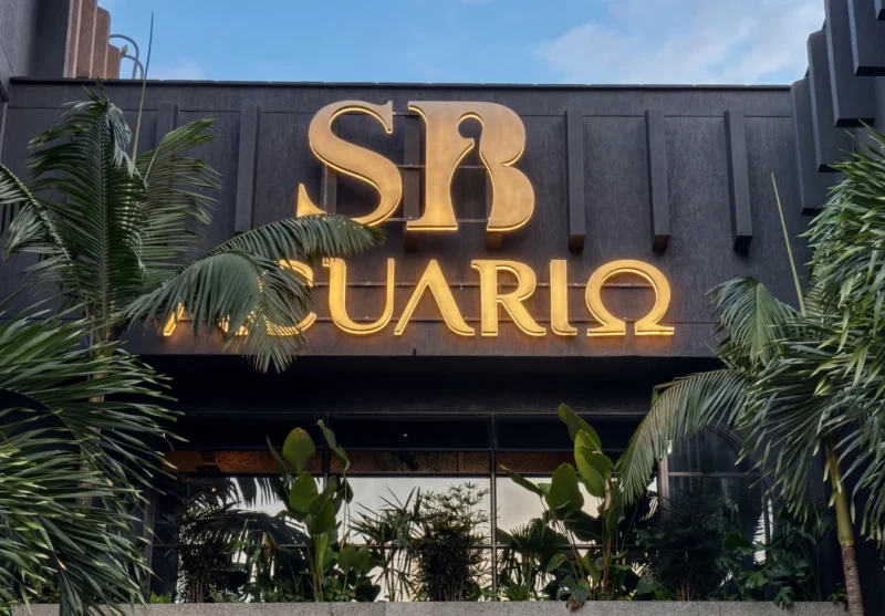 aviso-luminoso-fachadas-medellin